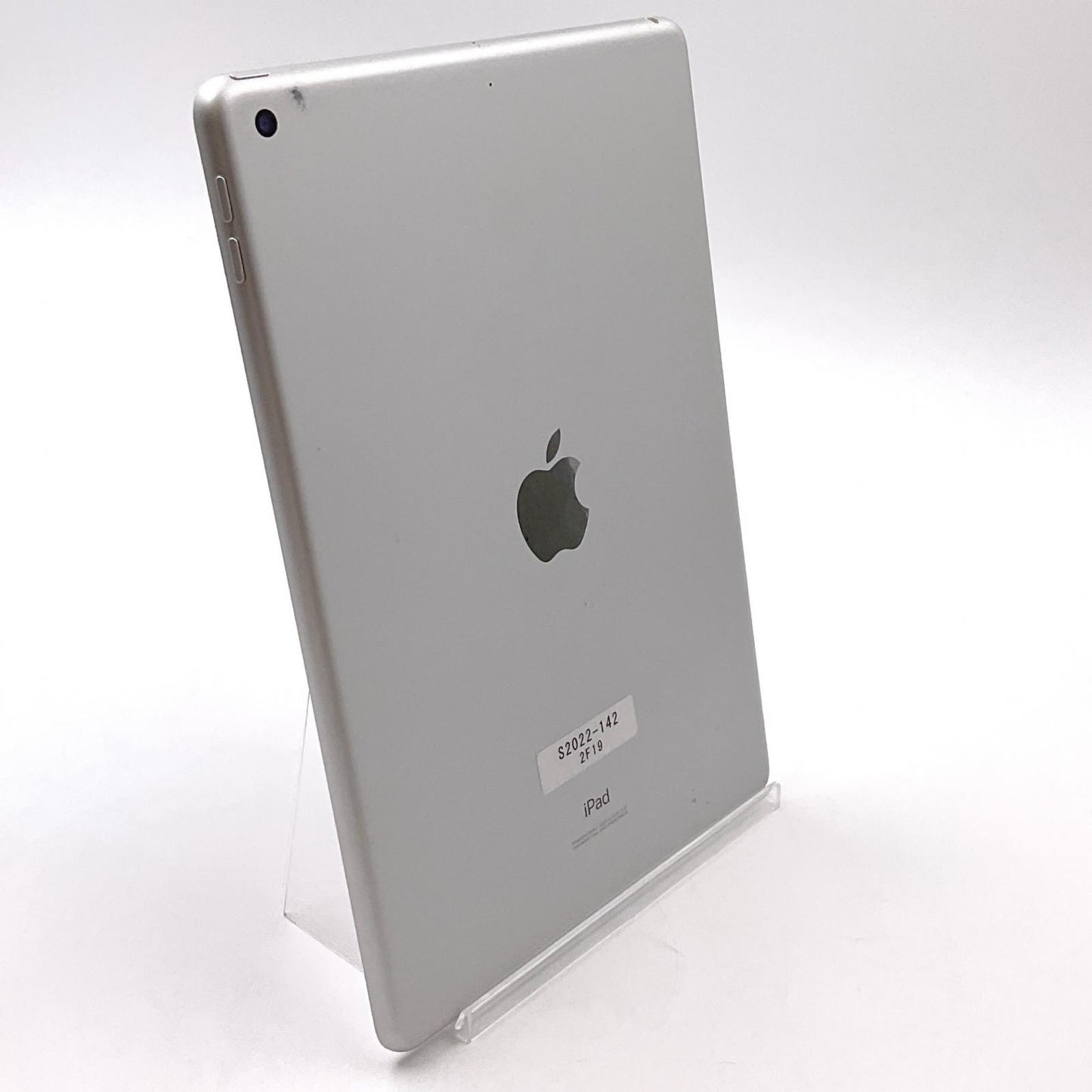 【全額返金保証】【最速発送】Apple iPad 第7世代 32GB シルバー Wi-Fi 動作確認済