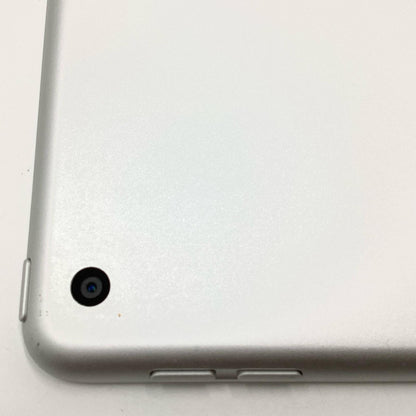 【全額返金保証】【最速発送】Apple iPad 第7世代 32GB シルバー Wi-Fi 動作確認済