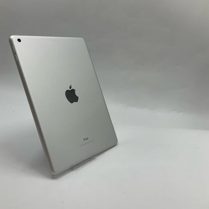 【全額返金保証】【最速発送】Apple iPad 第6世代 32GB シルバー Wi-Fi 動作確認済