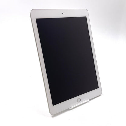 【全額返金保証】【最速発送】Apple iPad 第6世代 32GB シルバー Wi-Fi 美品 動作確認済