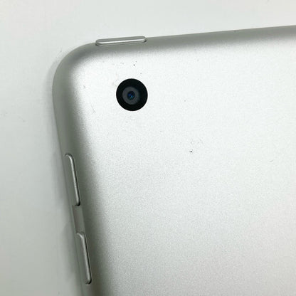 【全額返金保証】【最速発送】Apple iPad 第5世代 128GB シルバー Wi-Fi 動作確認済