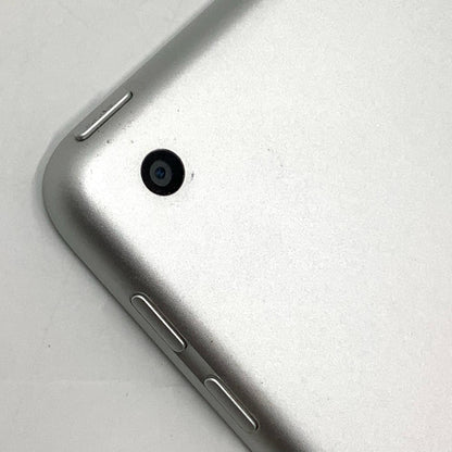 【全額返金保証】【最速発送】Apple iPad 第5世代 128GB シルバー Wi-Fi 動作確認済