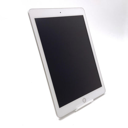 【全額返金保証】【最速発送】Apple iPad 第6世代 32GB シルバー Wi-Fi 美品 動作確認済