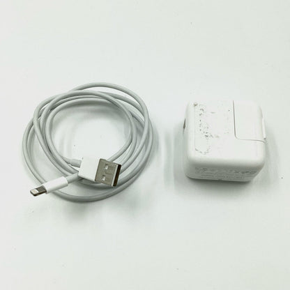 【全額返金保証】【最速発送】Apple iPad 第6世代 32GB シルバー Wi-Fi 動作確認済