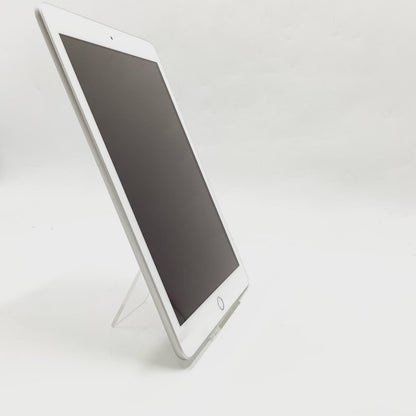 【全額返金保証】【最速発送】Apple iPad 第5世代 128GB シルバー Wi-Fi 動作確認済