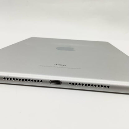 【全額返金保証】【最速発送】Apple iPad 第6世代 32GB シルバー Wi-Fi 美品 動作確認済