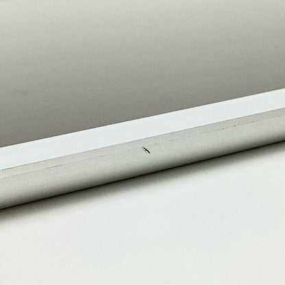 【全額返金保証】【最速発送】Apple iPad 第6世代 32GB シルバー Wi-Fi 動作確認済