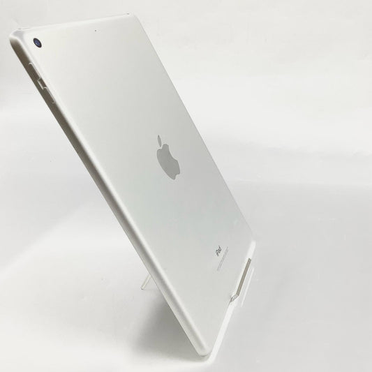【全額返金保証】【最速発送】Apple iPad 第6世代 32GB シルバー Wi-Fi 動作確認済