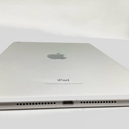 【全額返金保証】【最速発送】Apple iPad 第6世代 32GB シルバー Wi-Fi 動作確認済