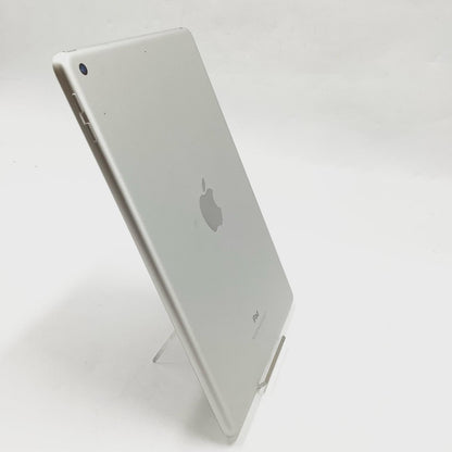 【最速発送】Apple iPad 第6世代 32GB シルバー Wi-Fi【難有】