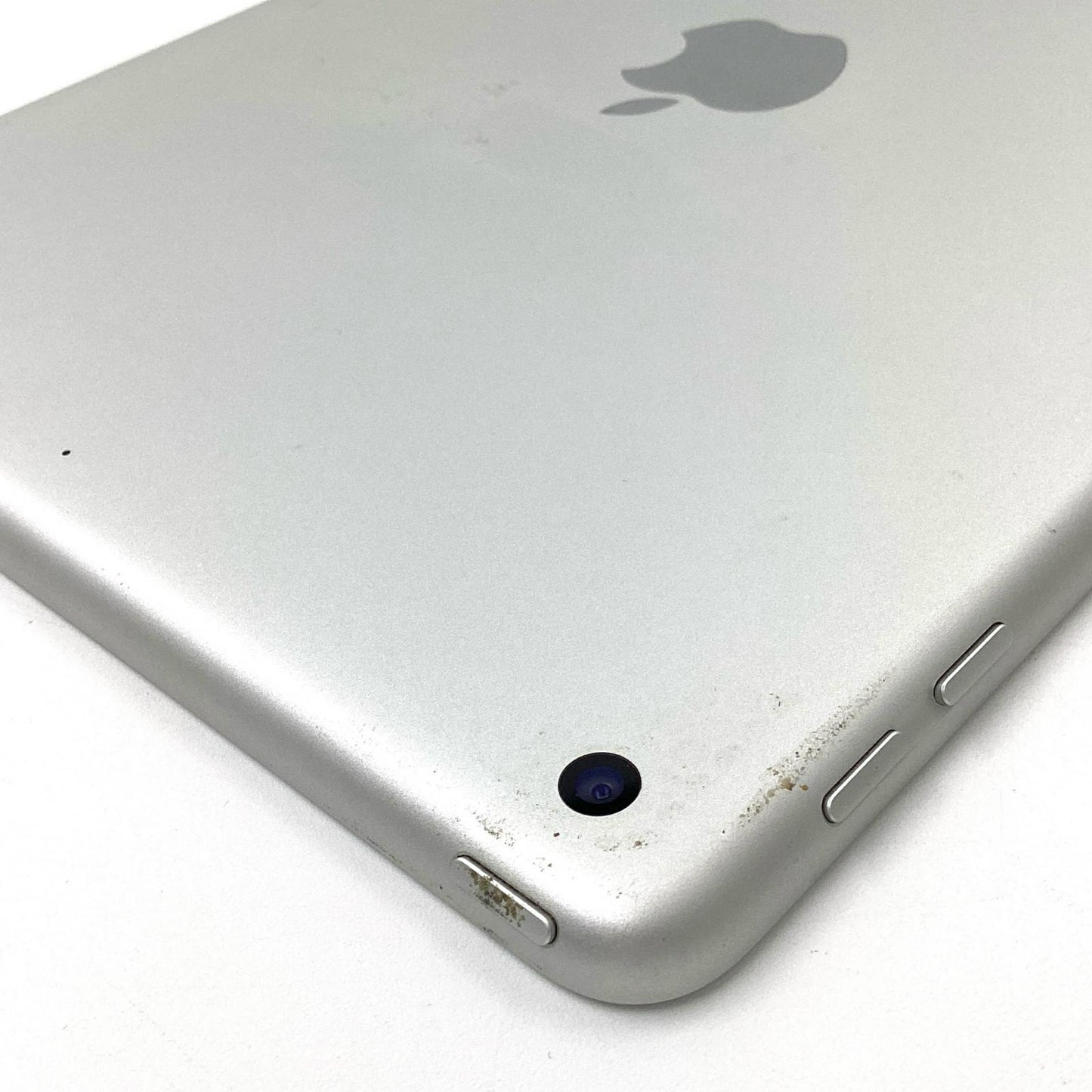 【全額返金保証】【最速発送】Apple iPad 第6世代 32GB シルバー Wi-Fi 動作確認済