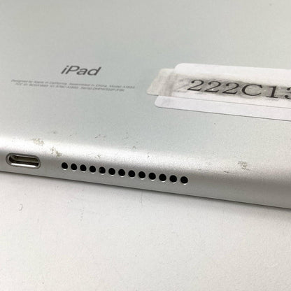 【全額返金保証】【最速発送】Apple iPad 第6世代 32GB シルバー Wi-Fi 動作確認済