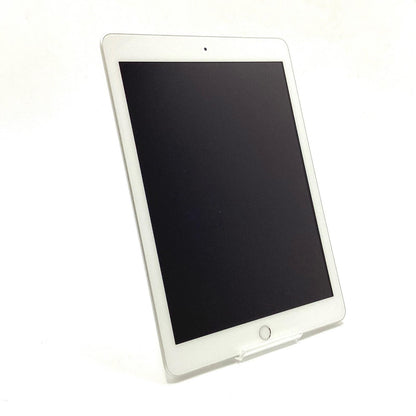 【全額返金保証】【最速発送】Apple iPad 第6世代 32GB シルバー Wi-Fi 動作確認済