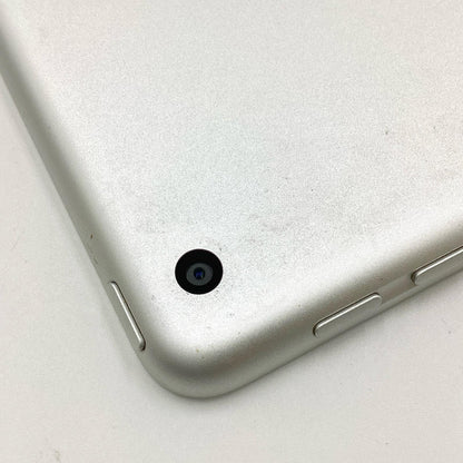 【全額返金保証】【最速発送】Apple iPad 第6世代 32GB シルバー Wi-Fi 動作確認済