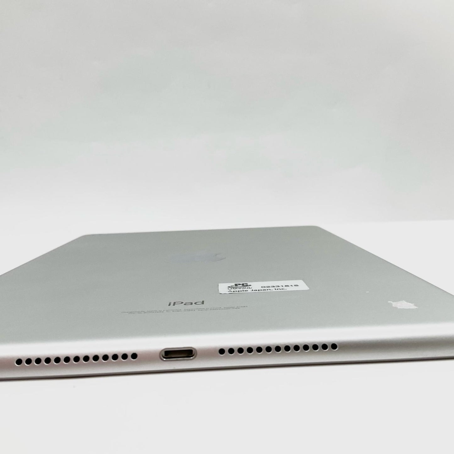 【全額返金保証】【最速発送】Apple iPad 第6世代 32GB シルバー Wi-Fi 動作確認済