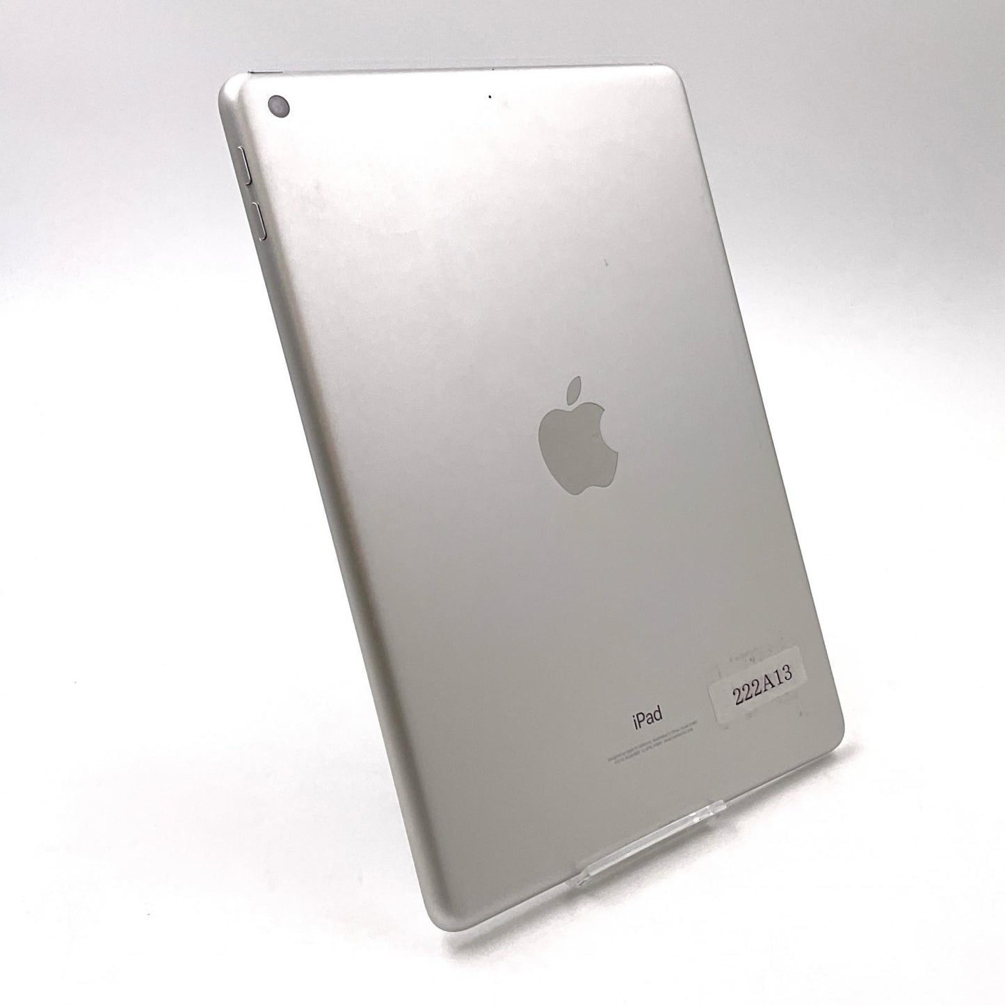 【全額返金保証】【最速発送】Apple iPad 第6世代 32GB シルバー Wi-Fi 動作確認済