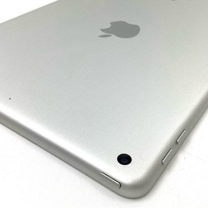 【全額返金保証】【最速発送】Apple iPad 第6世代 32GB シルバー Wi-Fi 動作確認済