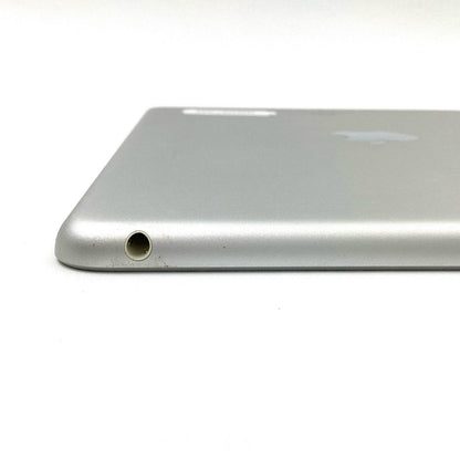 【全額返金保証】【最速発送】Apple iPad 第6世代 32GB シルバー Wi-Fi 動作確認済