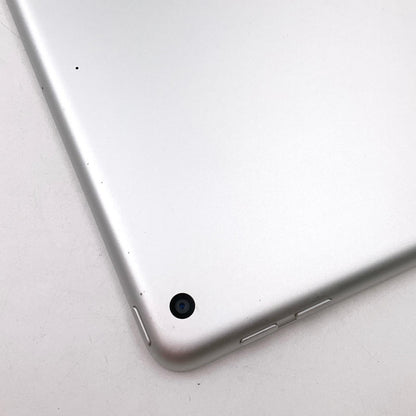 【全額返金保証】【最速発送】Apple iPad 第6世代 32GB シルバー Wi-Fi 動作確認済