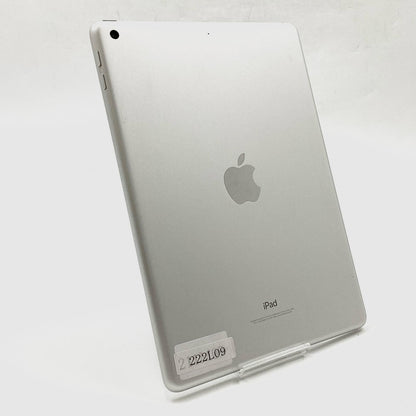 【全額返金保証】【最速発送】Apple iPad 第6世代 32GB シルバー Wi-Fi 動作確認済
