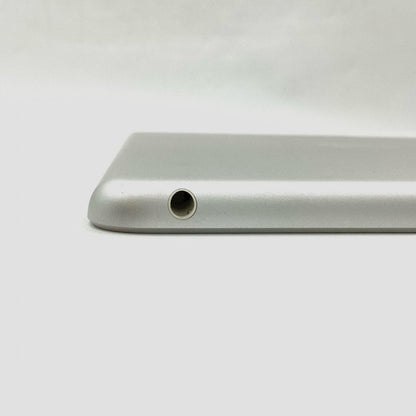 【全額返金保証】【最速発送】Apple iPad 第6世代 32GB シルバー Wi-Fi 動作確認済