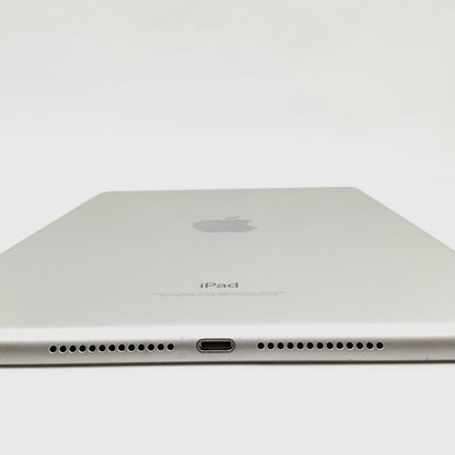 【全額返金保証】【最速発送】Apple iPad 第6世代 32GB シルバー Wi-Fi 動作確認済