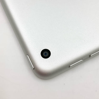 【最速発送】Apple iPad 第5世代 128GB シルバー Wi-Fi【難有】
