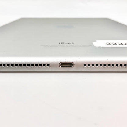 【最速発送】Apple iPad 第5世代 128GB シルバー Wi-Fi【難有】
