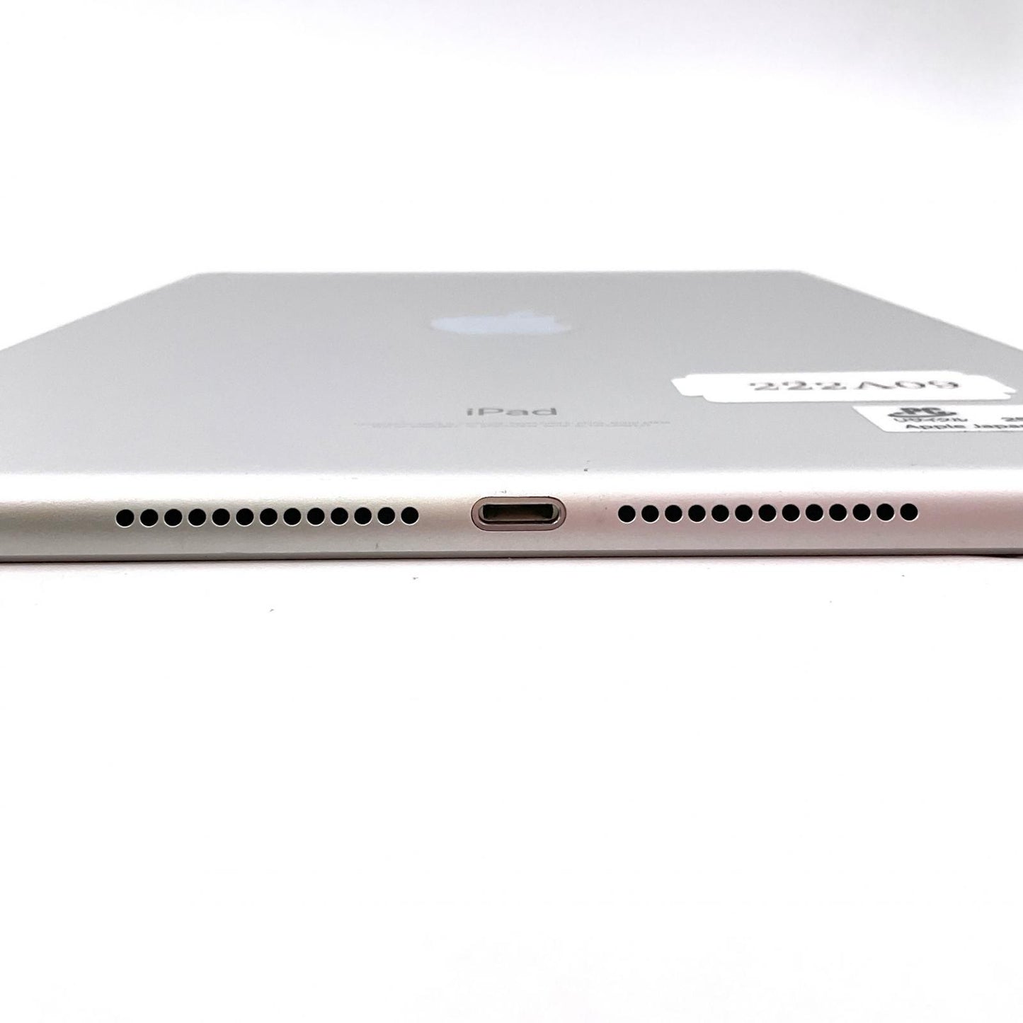 【全額返金保証】【最速発送】Apple iPad 第5世代 128GB シルバー Wi-Fi 動作確認済