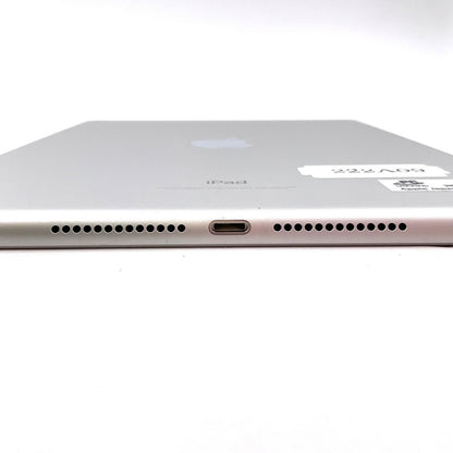 【全額返金保証】【最速発送】Apple iPad 第5世代 128GB シルバー Wi-Fi 動作確認済