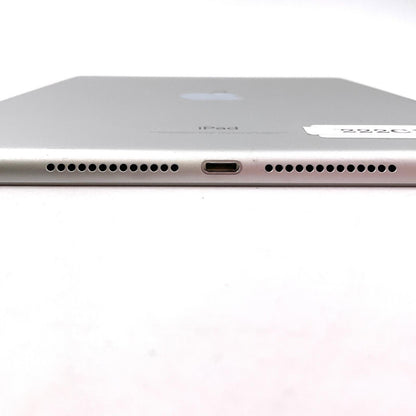 【全額返金保証】【最速発送】Apple iPad 第5世代 128GB シルバー Wi-Fi 動作確認済