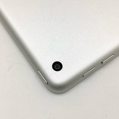 【全額返金保証】【最速発送】Apple iPad 第5世代 128GB シルバー Wi-Fi 動作確認済