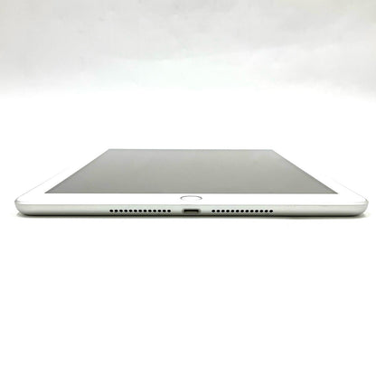 【全額返金保証】【最速発送】Apple iPad 第5世代 128GB シルバー Wi-Fi 美品 動作確認済