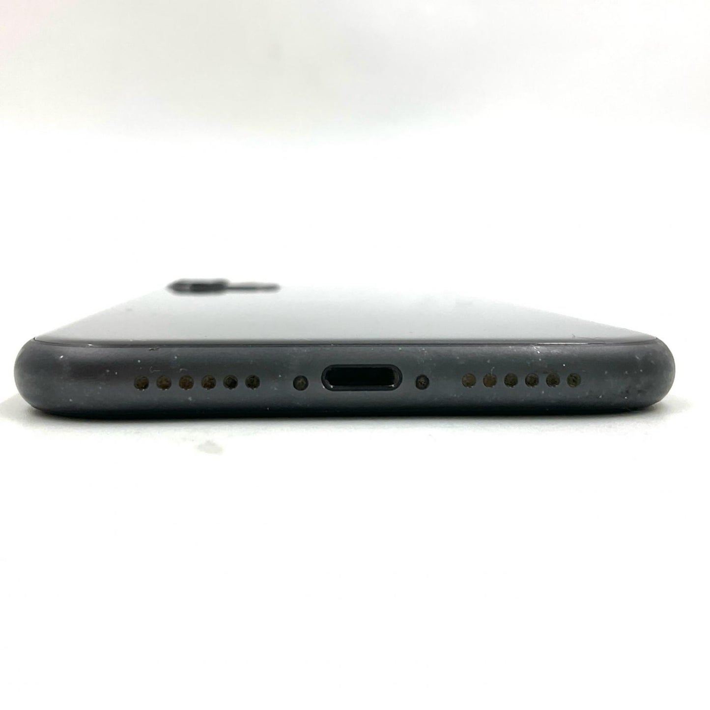 【全額返金保証】【最速発送】Apple iPhone iPhone 11 64GB ブラック Softbank 白ロム 動作確認済 75%