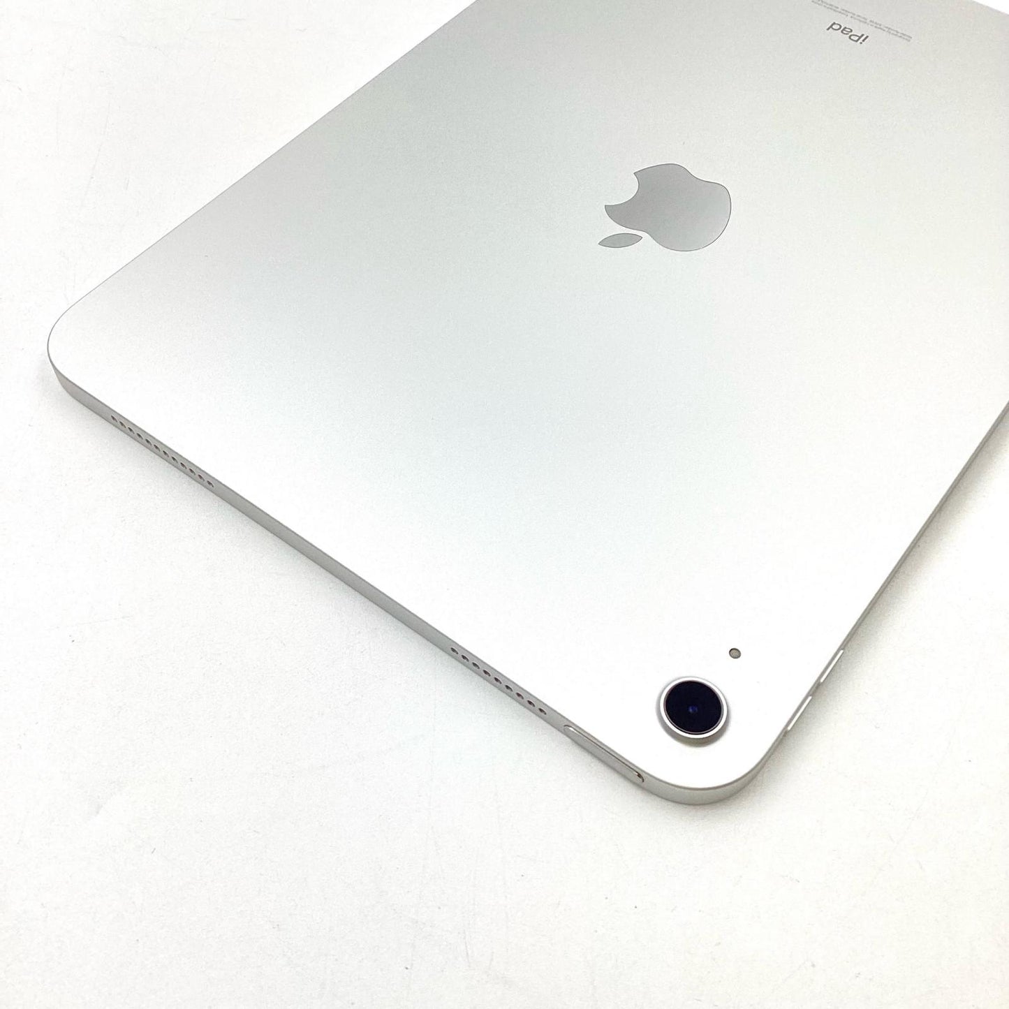 【全額返金保証】【最速発送】Apple iPad iPad 10.9インチ 第10世代 64GB シルバー Wi-Fi 美品 動作確認済