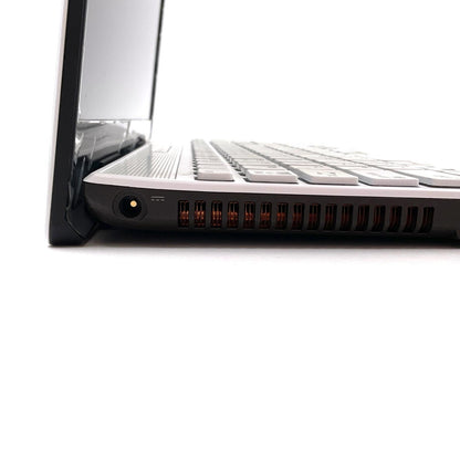 【最速発送】富士通 LIFEBOOK AH50/E1 FMVA50E1W AMD Ryzen 7 3750H with Radeon Vega Mobile Gfx 2.30GHz 8GB M.2 SSD 256GB 64%【難有】