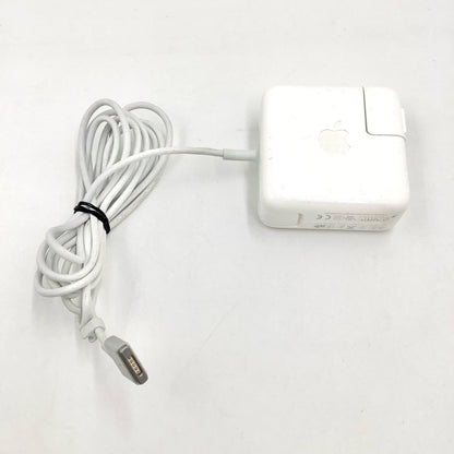 【全額返金保証】【最速発送】Apple MacBook Air 13インチ 2013 1.7 GHz デュアルコアIntel Core i7 8GB SSD 256GB シルバー 81% 動作確認済