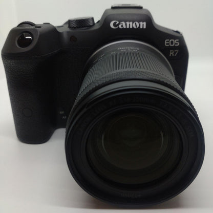 【全額返金保証】【最速発送】Canon デジタル一眼 EOS R7 RF-S18-150 IS STM レンズキット ブラック 新品未開封 即納OK