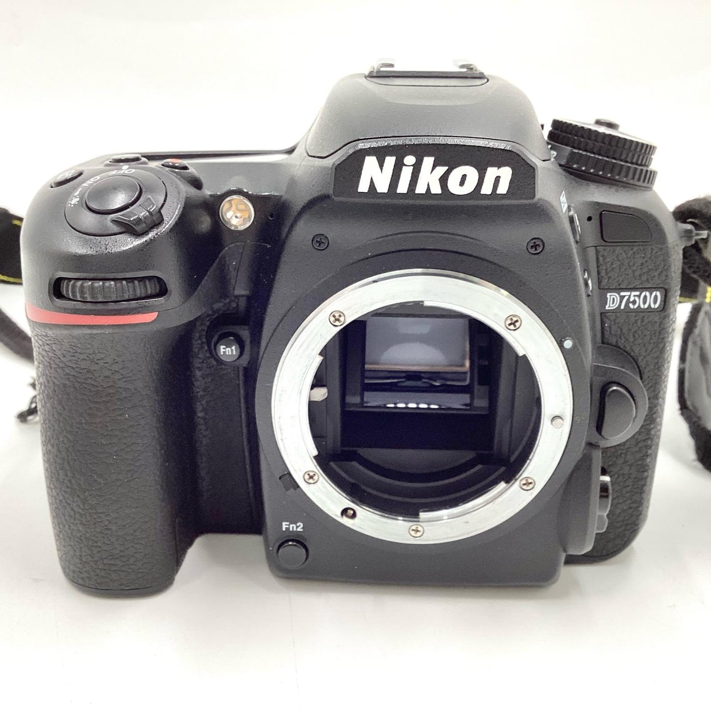 【全額返金保証】【最速発送】Nikon デジタル一眼 D7500 ボディ ブラック 動作確認済