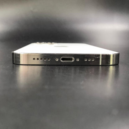【全額返金保証】【最速発送】Apple iPhone iPhone 12 Pro 256GB シルバー docomo 白ロム 動作確認済 87%