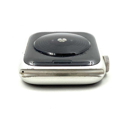 【全額返金保証】【最速発送】Apple Watch SE アルミニウム 44mm GPS+Cellular 白ロム 83% 動作確認済