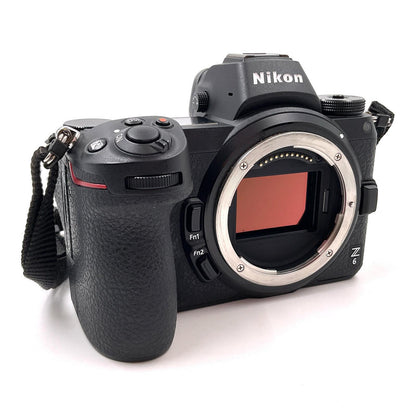【全額返金保証】【最速発送】Nikon デジタル一眼 Z 6 ボディ ブラック 美品 動作確認済