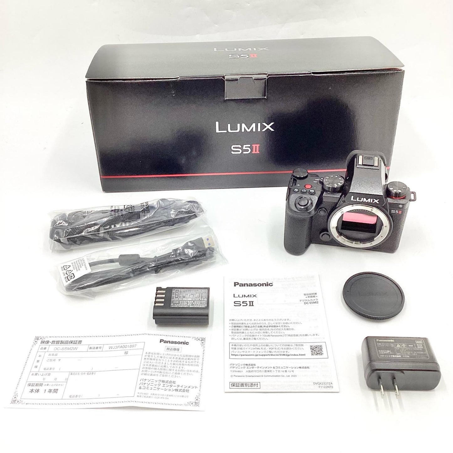 【全額返金保証】【最速発送】Panasonic デジタル一眼 LUMIX DC-S5M2 ボディ ブラック 美品 動作確認済