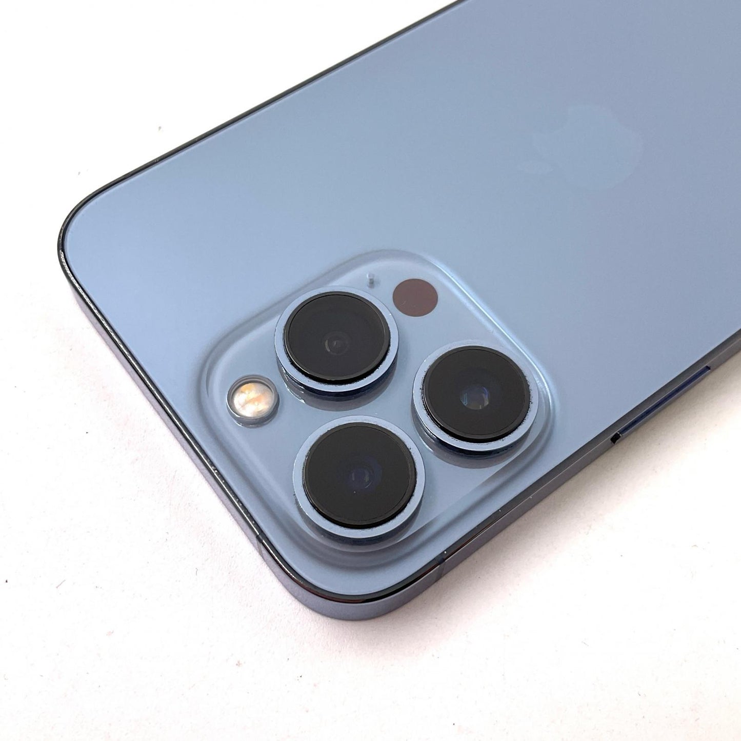 【全額返金保証】【最速発送】Apple iPhone iPhone 13 Pro 128GB シエラブルー docomo 白ロム 動作確認済 75%