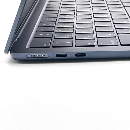 【全額返金保証】【最速発送】Apple MacBook Air 13インチ 2024 Apple M3 8GB SSD 256GB ミッドナイト 100% 美品 動作確認済