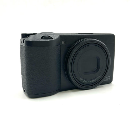 【全額返金保証】【最速発送】RICOH コンパクトデジタルカメラ GR III 美品 動作確認済