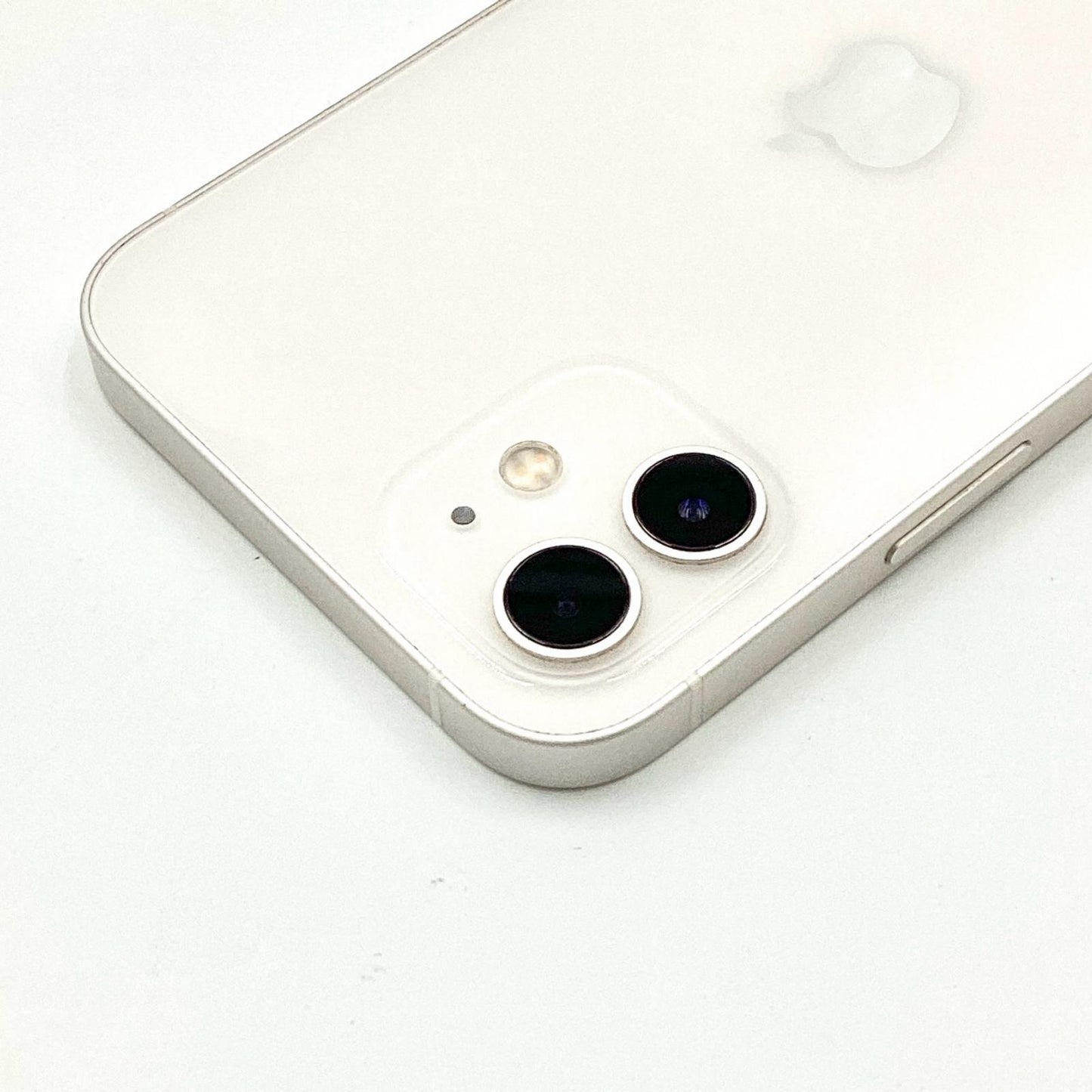 【全額返金保証】【最速発送】Apple iPhone iPhone 12 64GB ホワイト 楽天モバイル 白ロム 動作確認済 76%