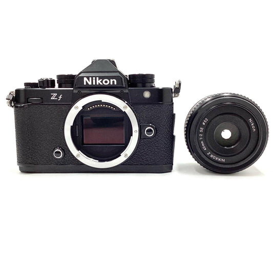 【全額返金保証】【最速発送】Nikon デジタル一眼 Z f 40mm f/2(SE)レンズキット ブラック 美品 動作確認済