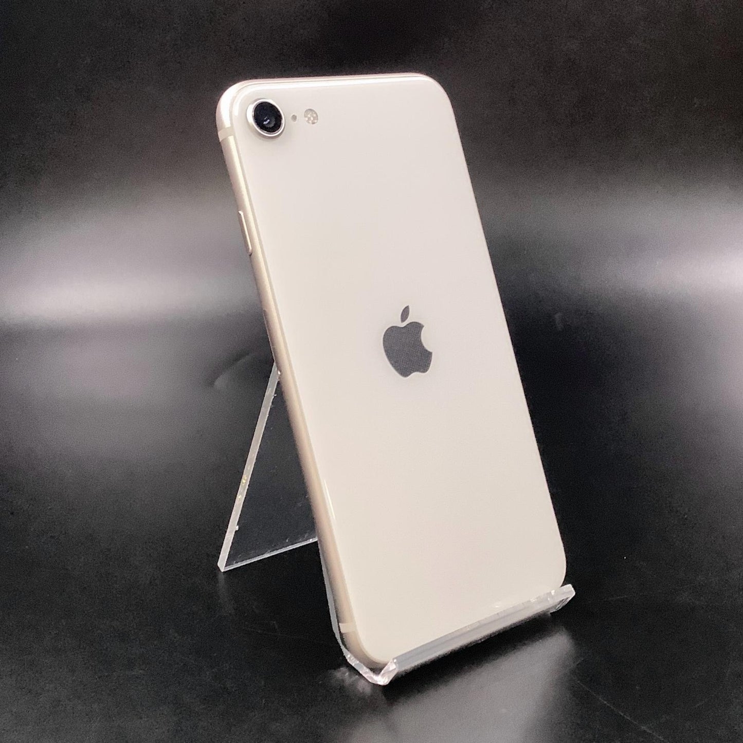 【全額返金保証】【最速発送】Apple iPhone iPhone SE（第3世代） 64GB ホワイト au 白ロム 美品 動作確認済 87%