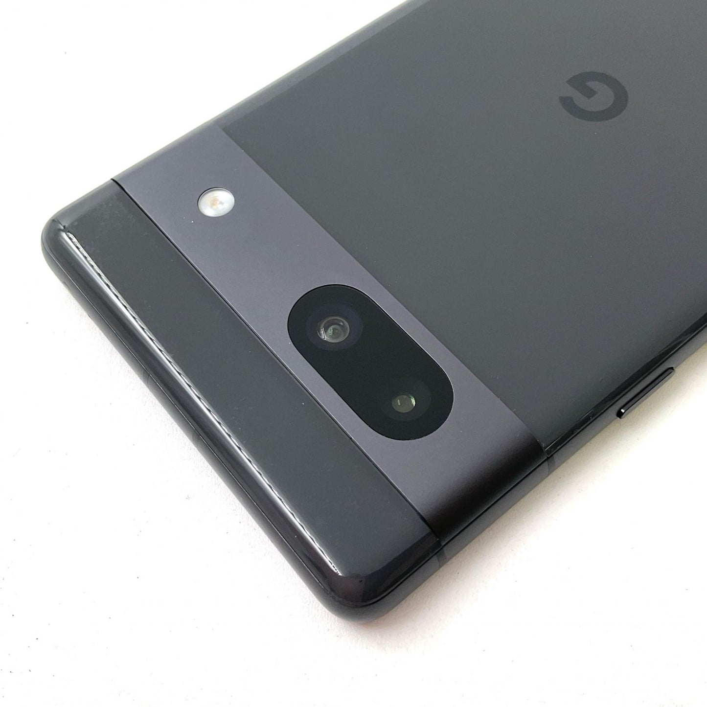 【全額返金保証】【最速発送】Google Pixel 7a 128GB Charcoal (チャコール) docomo G82U8 白ロム 動作確認済